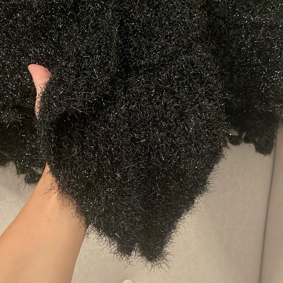 Custom Hand Knit Black Shawl/Scarf  w a Flowers Detail - Picture 4 of 7